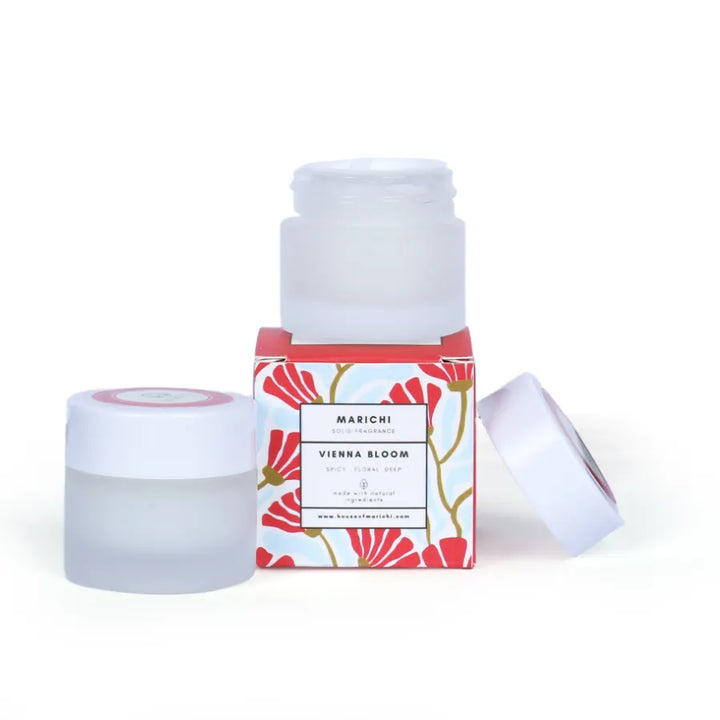 Vienna Bloom jar with its box